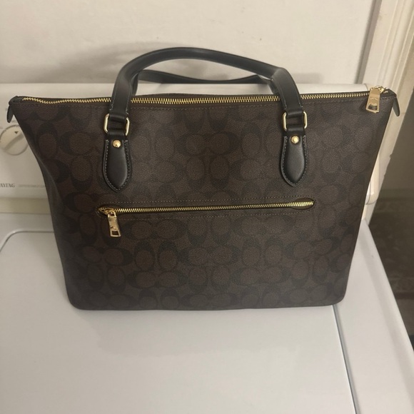 Coach Gallery Tote Shoulder Bag - Picture 3 of 7